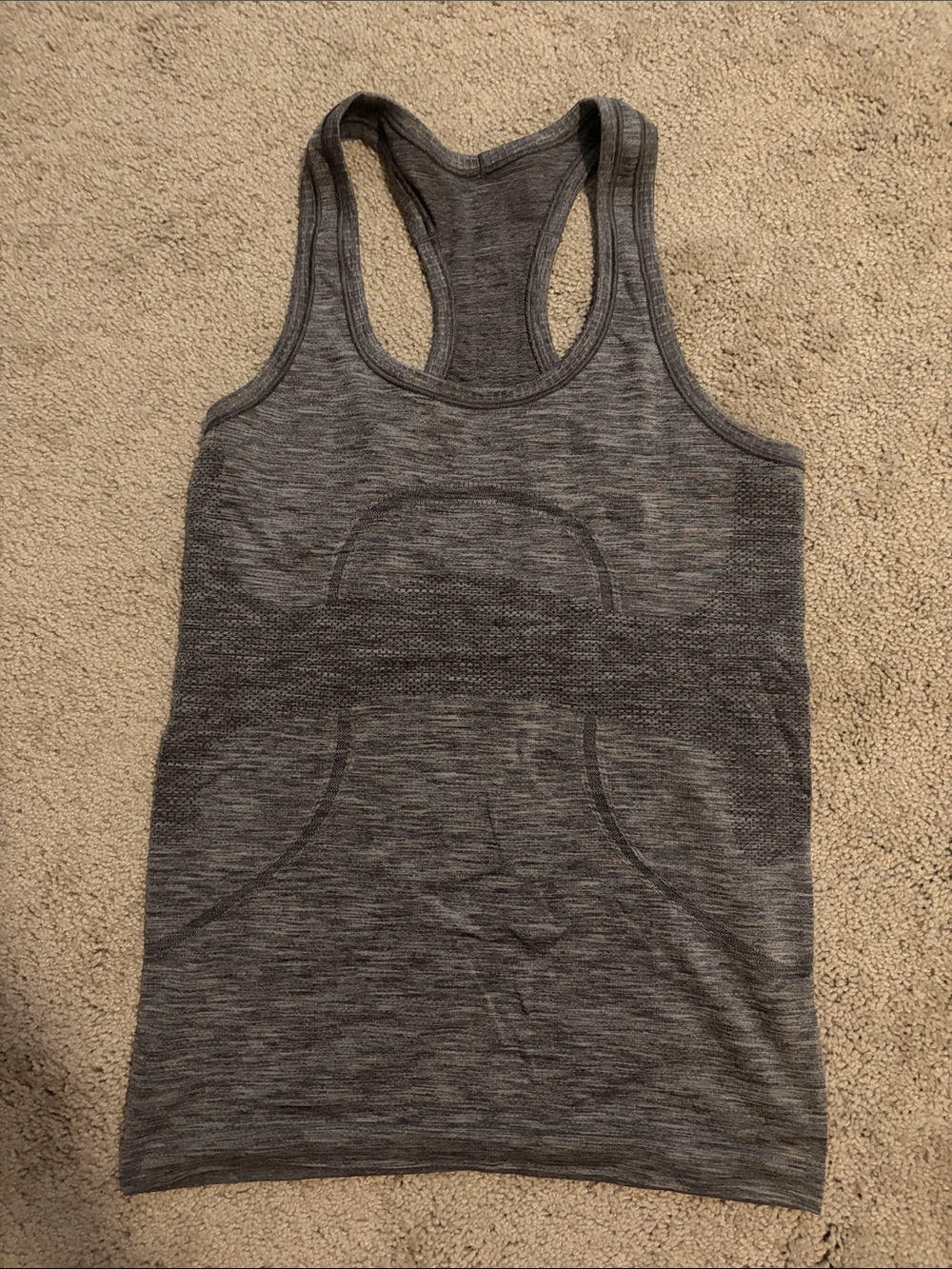 Lululemon Swiftly tech tank Size 6